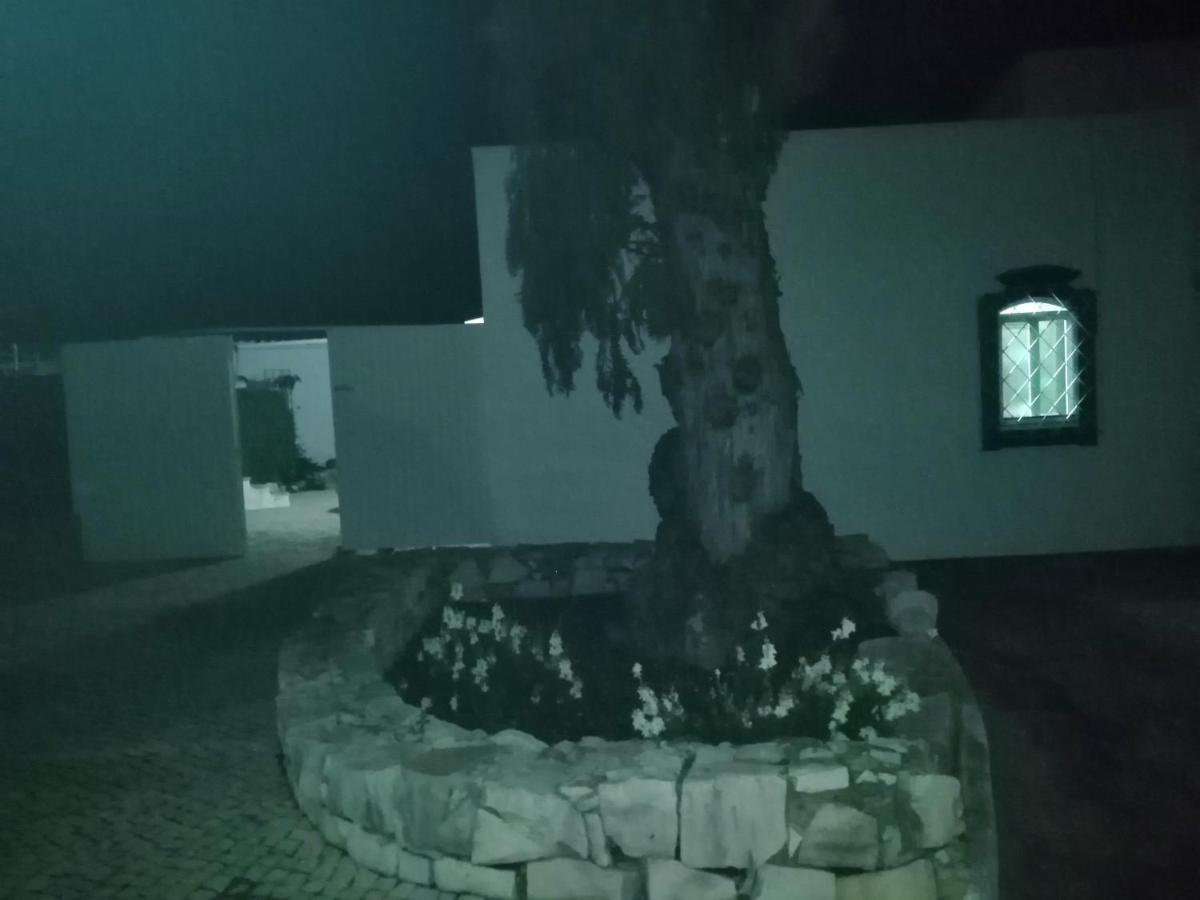 Duas Casas De Ferias Medronhal Faro Em 520 - 2 Exterior photo